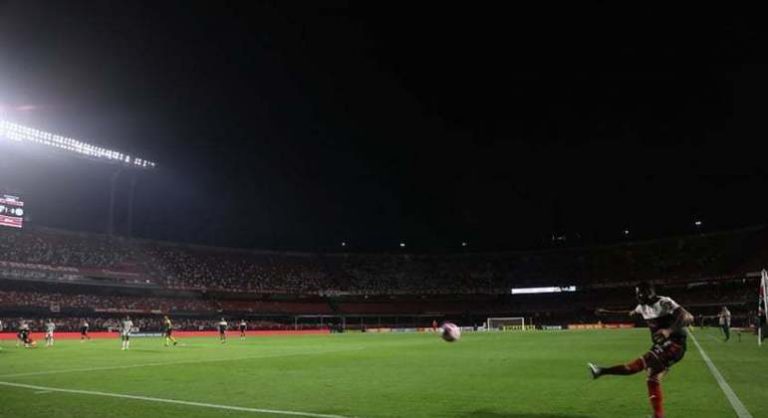 jogo-ante-coritiba-derruba-sequncia-de-recordes-de-pblico-no-morumbi-do-so-paulo