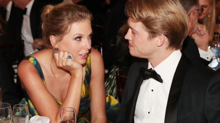 taylor-swift-aborda-rumores-de-noivado-no-novo-lbum-midnights