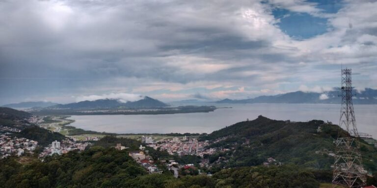 com-mxima-de-33c,-domingo-pode-ter-sol-e-chuva-em-sc;-veja-a-previso