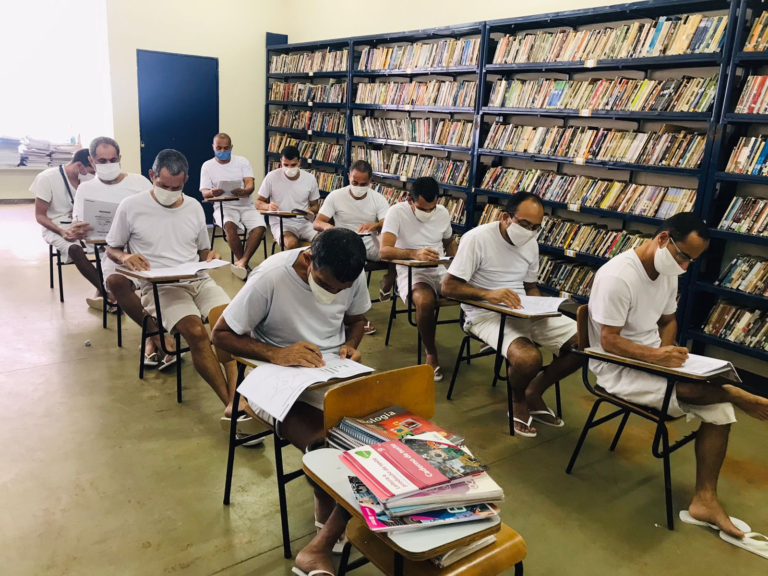 Portaria regulamenta polticas educacionais no sistema penitencirio portaria-regulamenta-polticas-educacionais-no-sistema-penitencirio