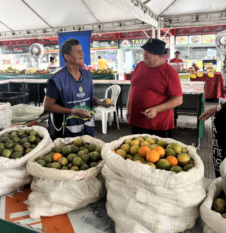 No bairro Dom Pedro, Feira da ADS comercializou mais de 115 toneladas de alimentos regionais