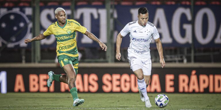 Brasileiro: Cuiabá bate Cruzeiro e deixa zona do rebaixamento