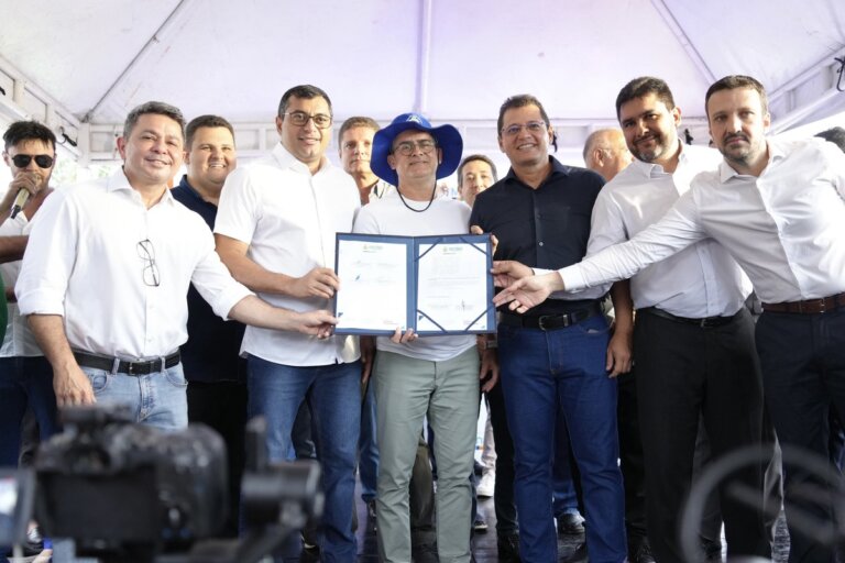 Governo, Prefeitura e Águas de Manaus assinam termo para construção de estação de tratamento de esgoto | ÁGUAS DE MANAUS