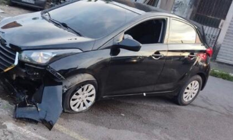 Homem é morto e mulher é baleada ao se recusarem a baixar vidro de carro no bairro de Manaus, diz PM | amazonas