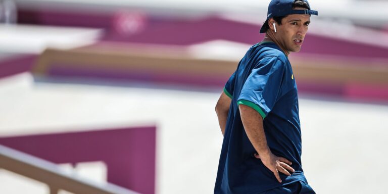 Kelvin Hoefler é prata no skate street da etapa japonesa dos X-Games