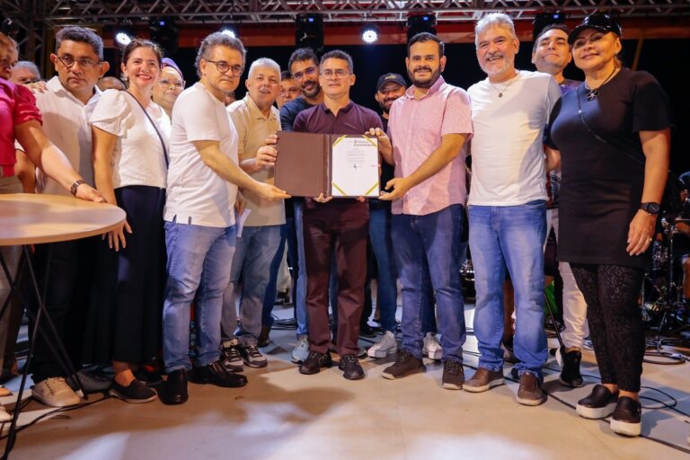 Manaus sanciona lei que cria Plano Municipal de Cultura |  amazonas
