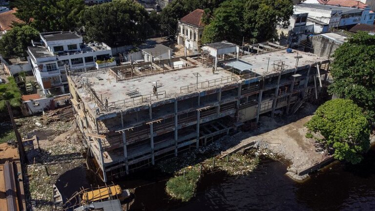 Mirante recebe tempestades para reforço do primeiro prédio do ‘Nosso Centro’