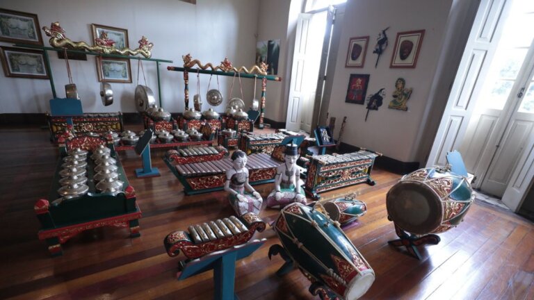 Museus do Palacete Provincial têm mais de 400 mil itens de artes em Manaus |  amazonas