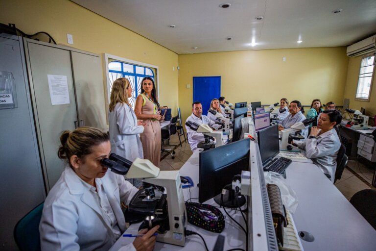 Prefeitura de Manaus inicia exame preventivo em meio líquido até o final de maio
