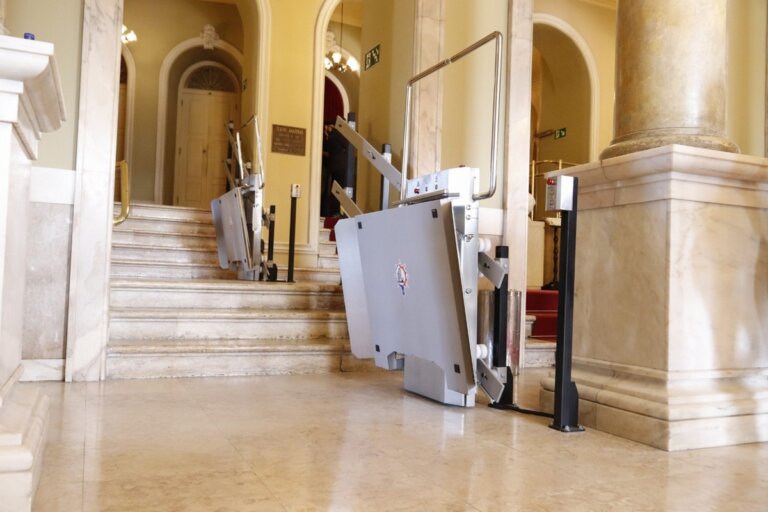 Em Manaus, Teatro Amazonas recebe adequações de acessibilidade |  amazonas