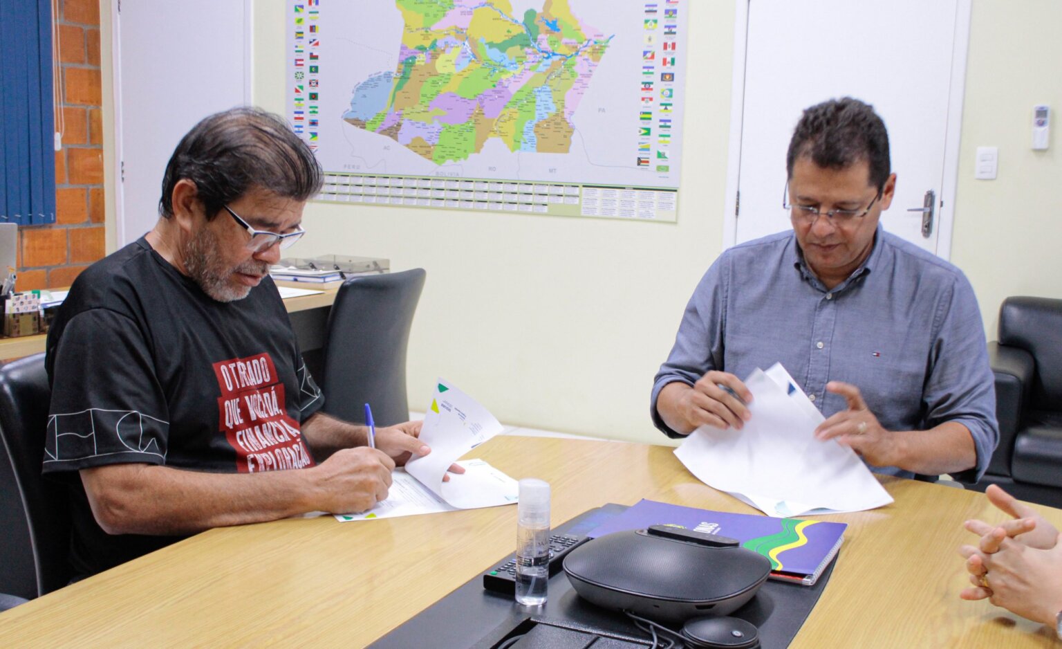 Prefeitura e governo assinam termo de cessão de uso de imóvel para novo equipamento socioassistencial