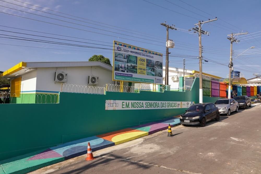 Escola na Zona Leste passa por reinauguração histórica após 39 anos sem reformas