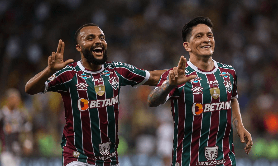 De volta ao Mineirão agora pelo Fluminense, Guga ganha nova