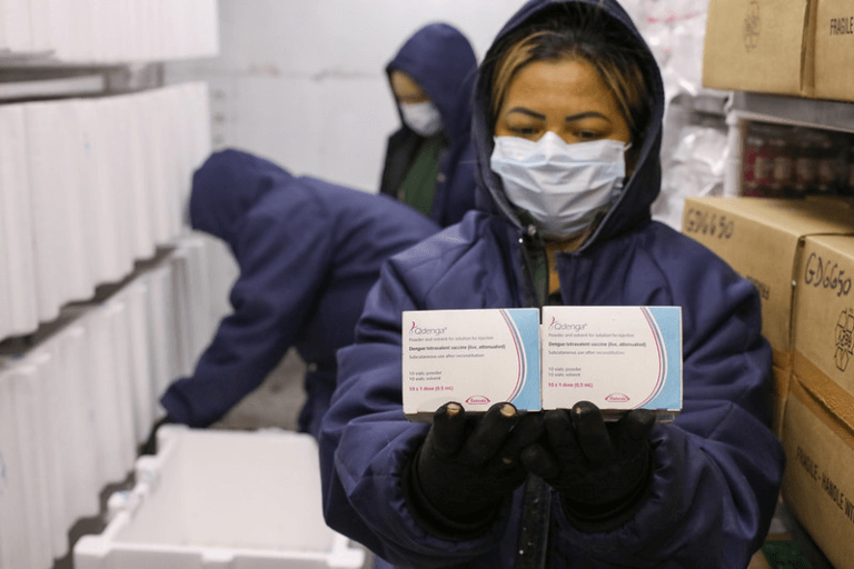 Prefeitura de Manaus Inicia Vacinação Contra Dengue para Crianças de 10 e 11 Anos