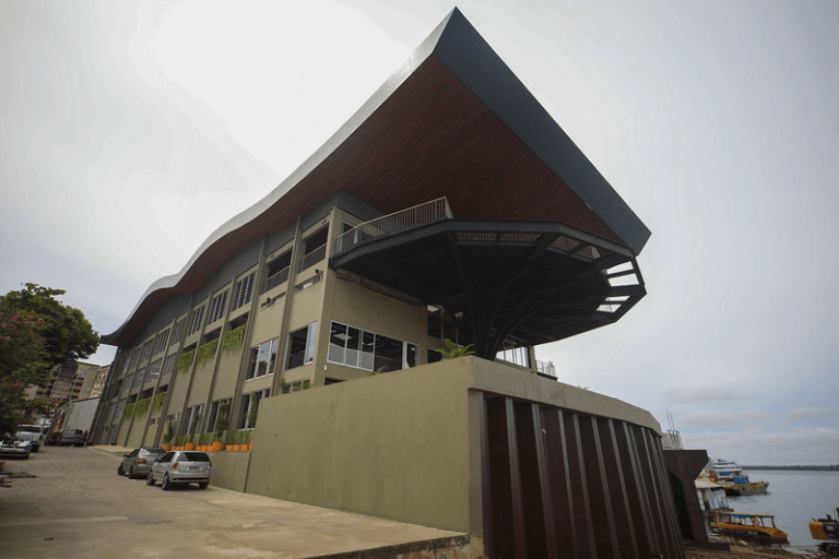 Prefeitura de Manaus inaugura complexo do mirante Lúcia Almeida e largo de São Vicente