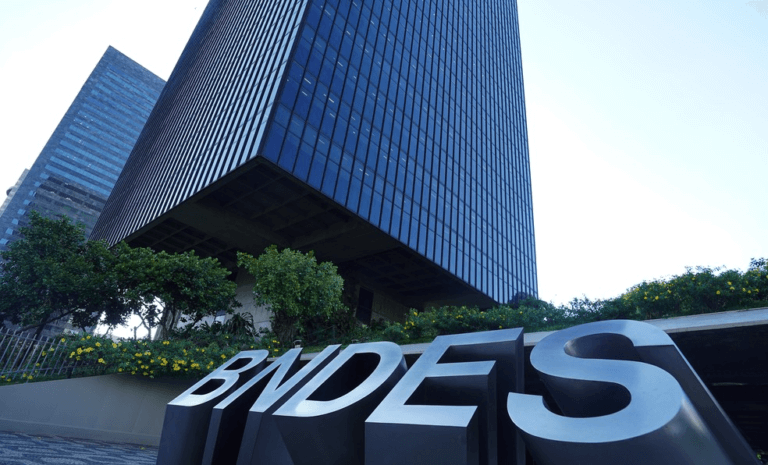 BNDES Abre Concurso com 150 Vagas e Salários de R$ 20,9 mil