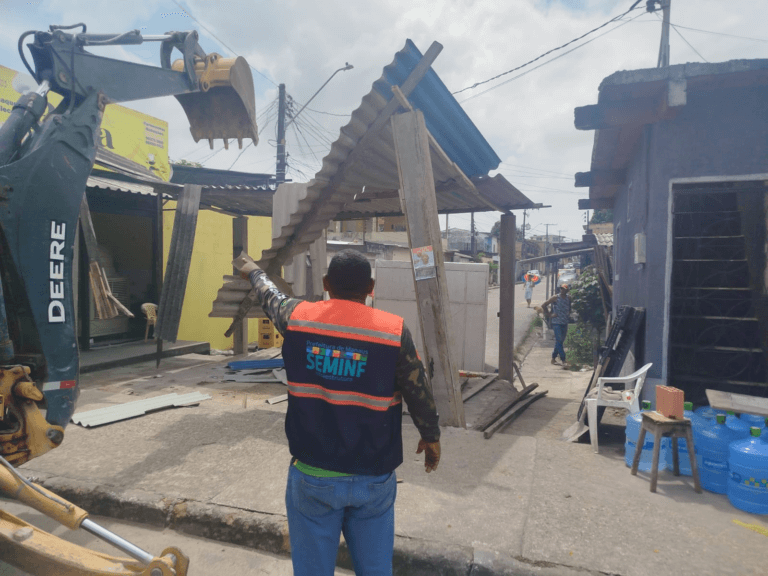 Prefeitura de Manaus realiza segunda demolição de obra irregular no São José