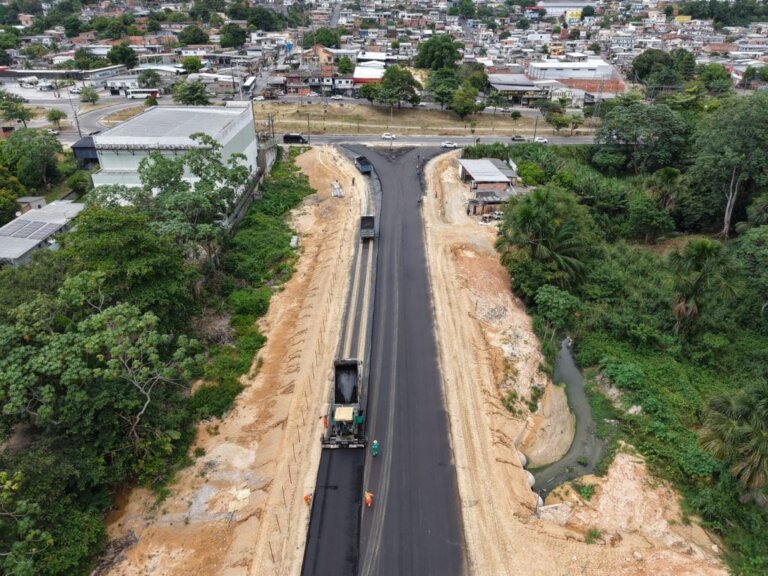 Prefeitura de Manaus cria nova via na zona Norte e amplia mobilidade urbana