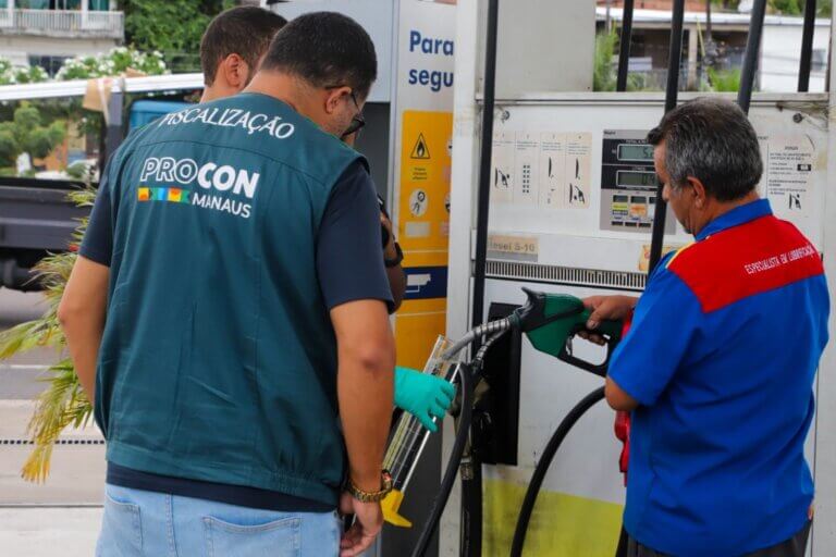Procon Manaus aponta alta na gasolina e diesel e queda no etanol em abril