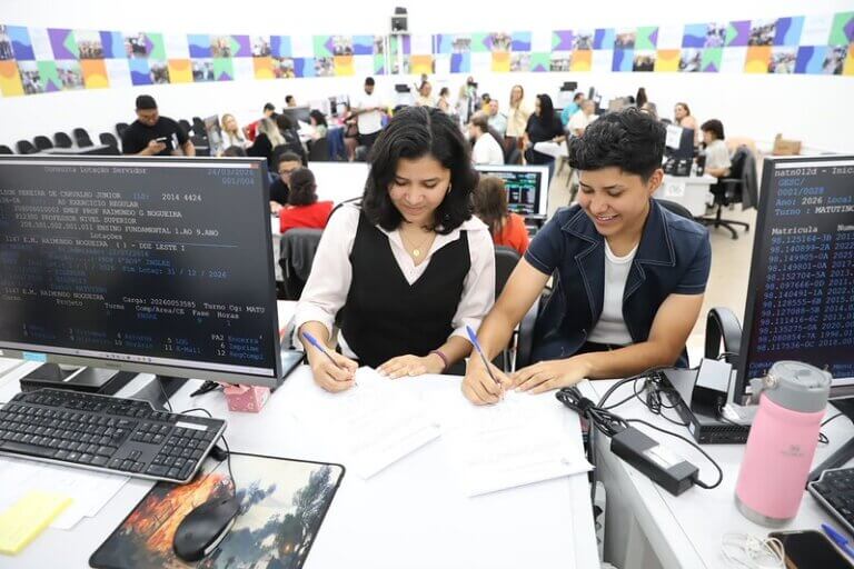 Prefeitura de Manaus convoca 325 profissionais da educação aprovados em concurso