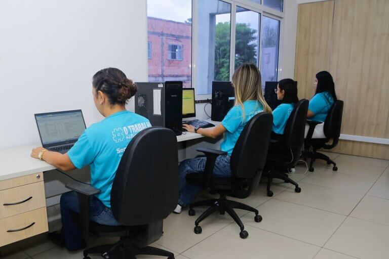 Sine Manaus oferta 519 vagas de emprego nesta quinta-feira (21)