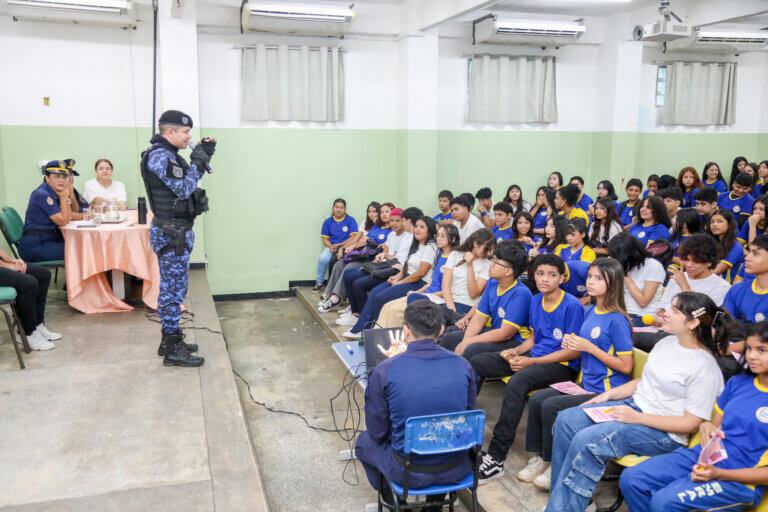 Prefeitura de Manaus realiza abertura da ‘Semana Nacional Antidrogas’ na rede municipal de ensino