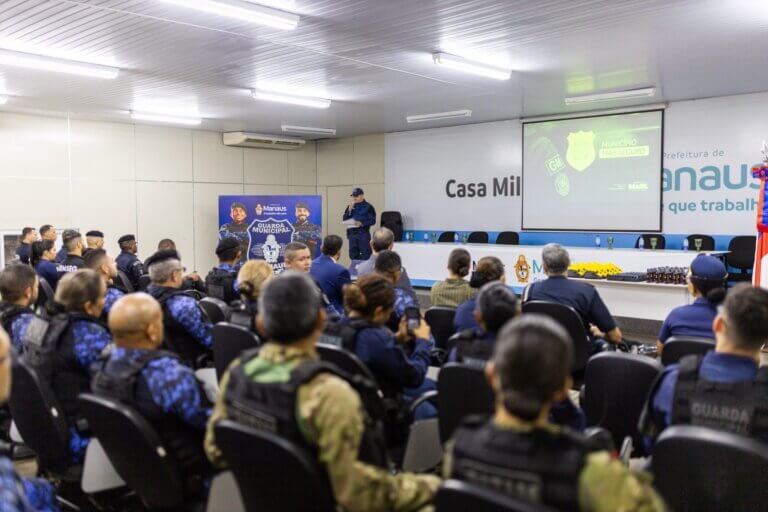 Prefeitura de Manaus inicia curso de Uso Diferenciado da Força e amplia capacitação da Guarda Municipal