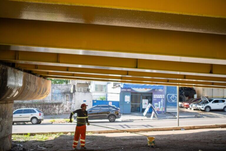 Prefeitura inicia revitalização do viaduto Dom Jackson Damasceno Rodrigues e amplia programa de modernização dos complexos viários de Manaus