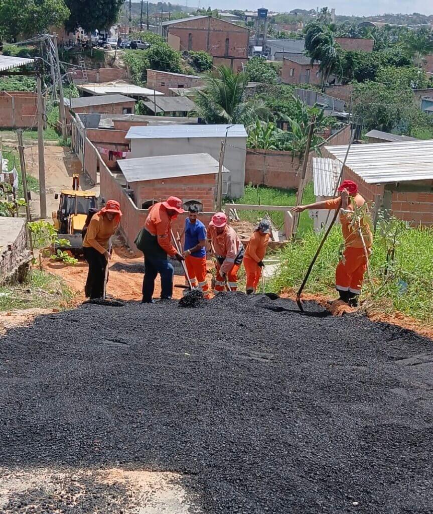 Prefeitura de Manaus transforma rua com solo natural a partir de obra de pavimentação no bairro Nova Cidade