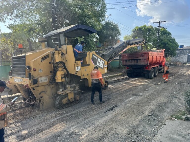 Prefeitura de Manaus avança no recapeamento de 141 ruas e leva nova frente de obras ao núcleo 1 do bairro Cidade Nova