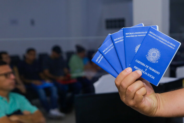 Sine Manaus oferta 706 vagas de emprego nesta quarta-feira, 19/8