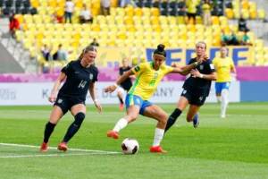 Copa do Mundo Feminina Sub-20: Seleção Brasileira enfrenta Espanha pelas quartas de final neste sábado