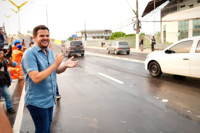 Prefeito Renato Junior antecipa prazo e libera tráfego de veículos em alça superior do complexo viário ‘Passarão’