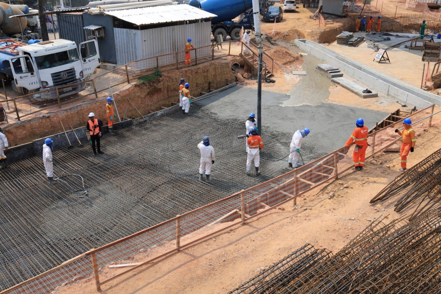 Prefeitura de Manaus avança na construção de trincheira do complexo viário Passarão e alcança 61% da obra concluída